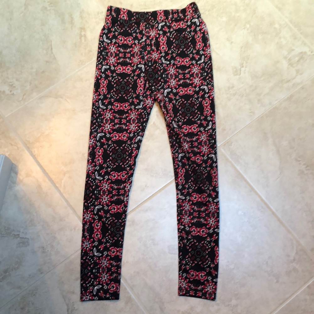 Women’s floral leggings